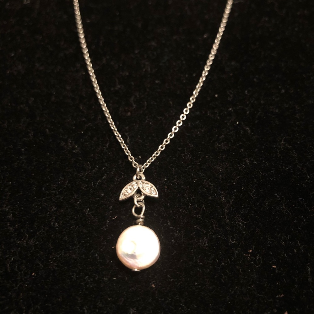 11” flat pearl and rhinestone necklace Charming C